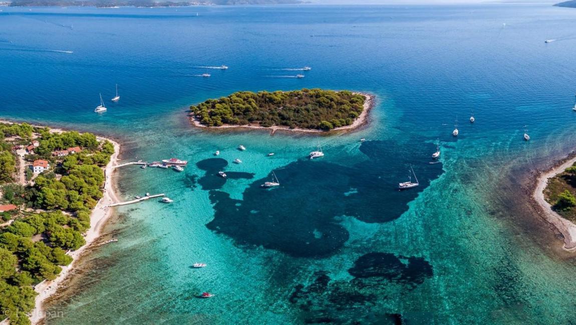 Blue Lagoon and Trogir Private Speedboat Tour from Split