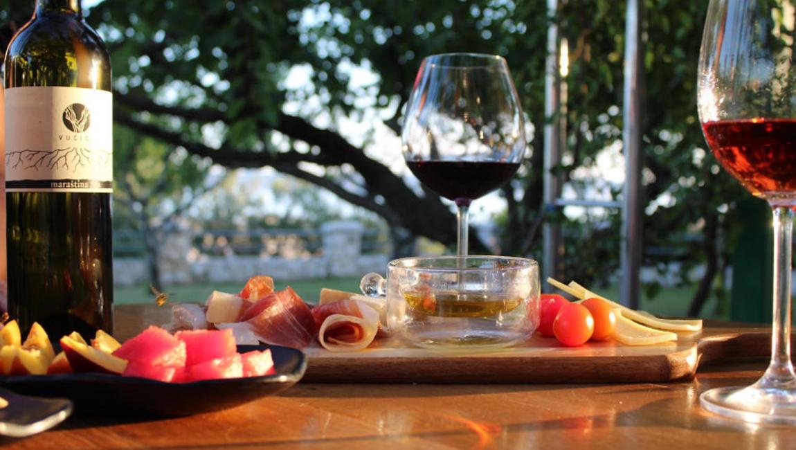 Wine tasting and degustation in family owned Winery in Kaštela